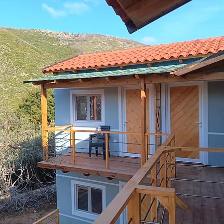 Tolis Rooms Himarë Exterior foto