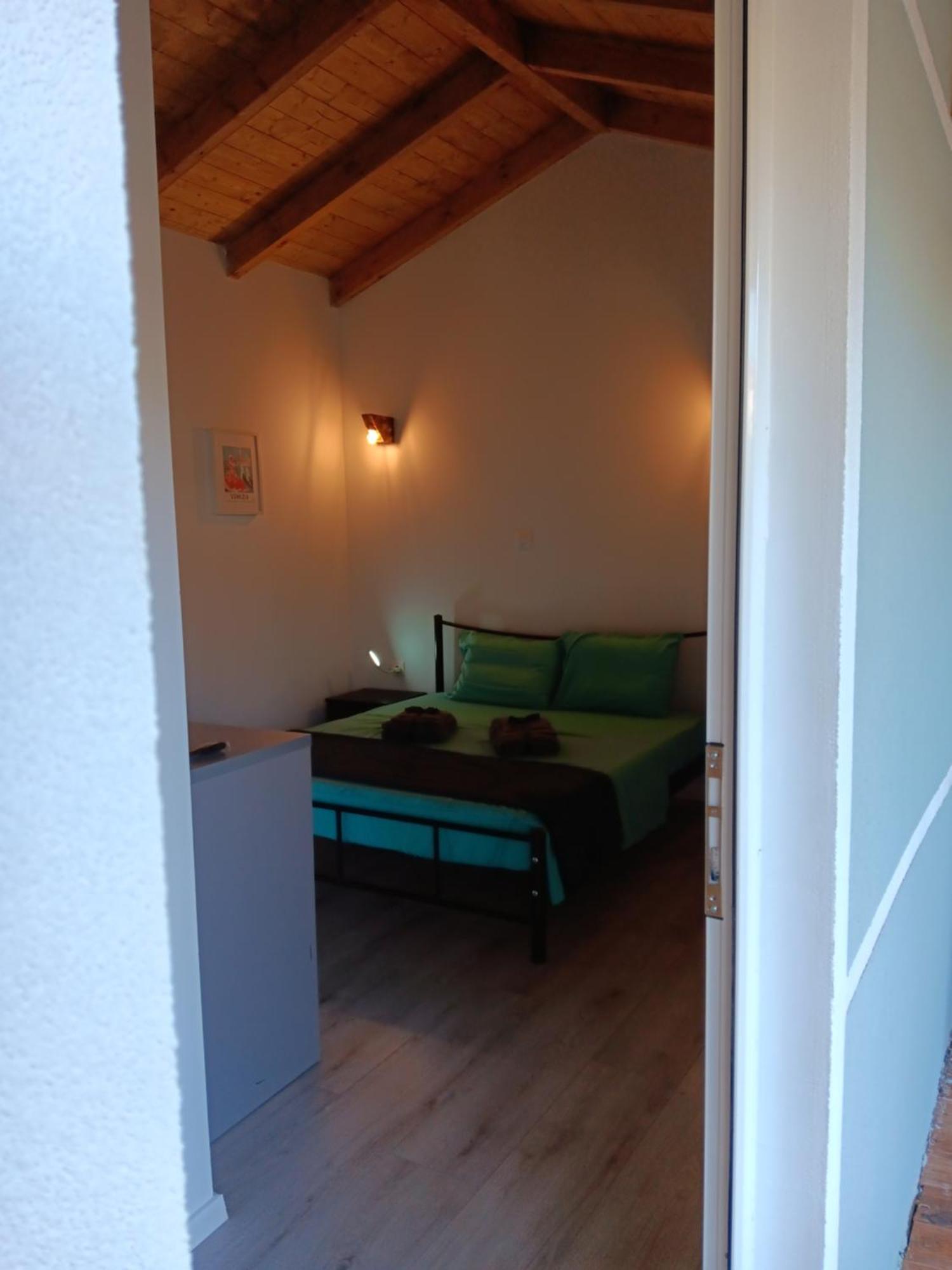 Tolis Rooms Himarë Exterior foto