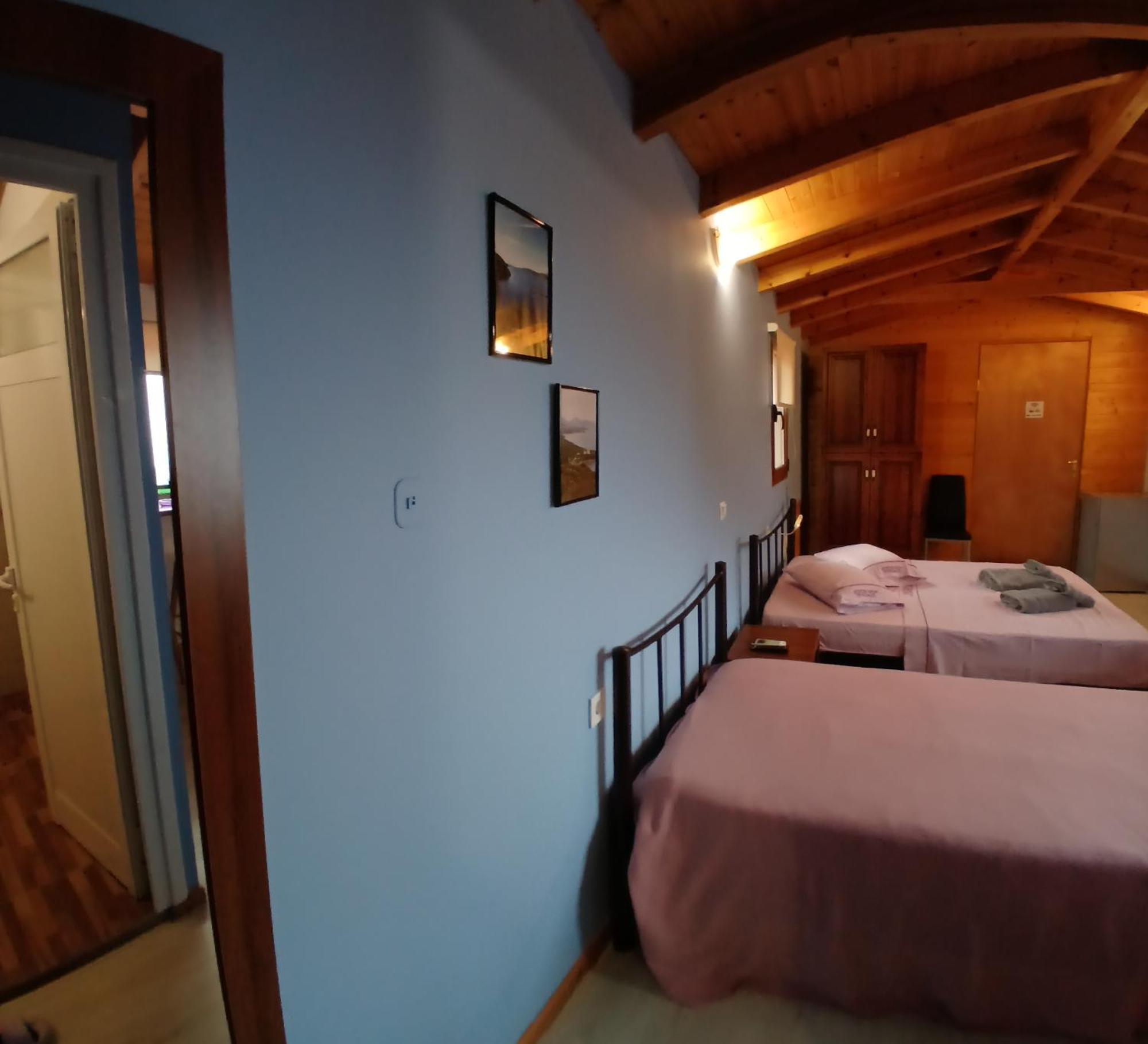 Tolis Rooms Himarë Exterior foto
