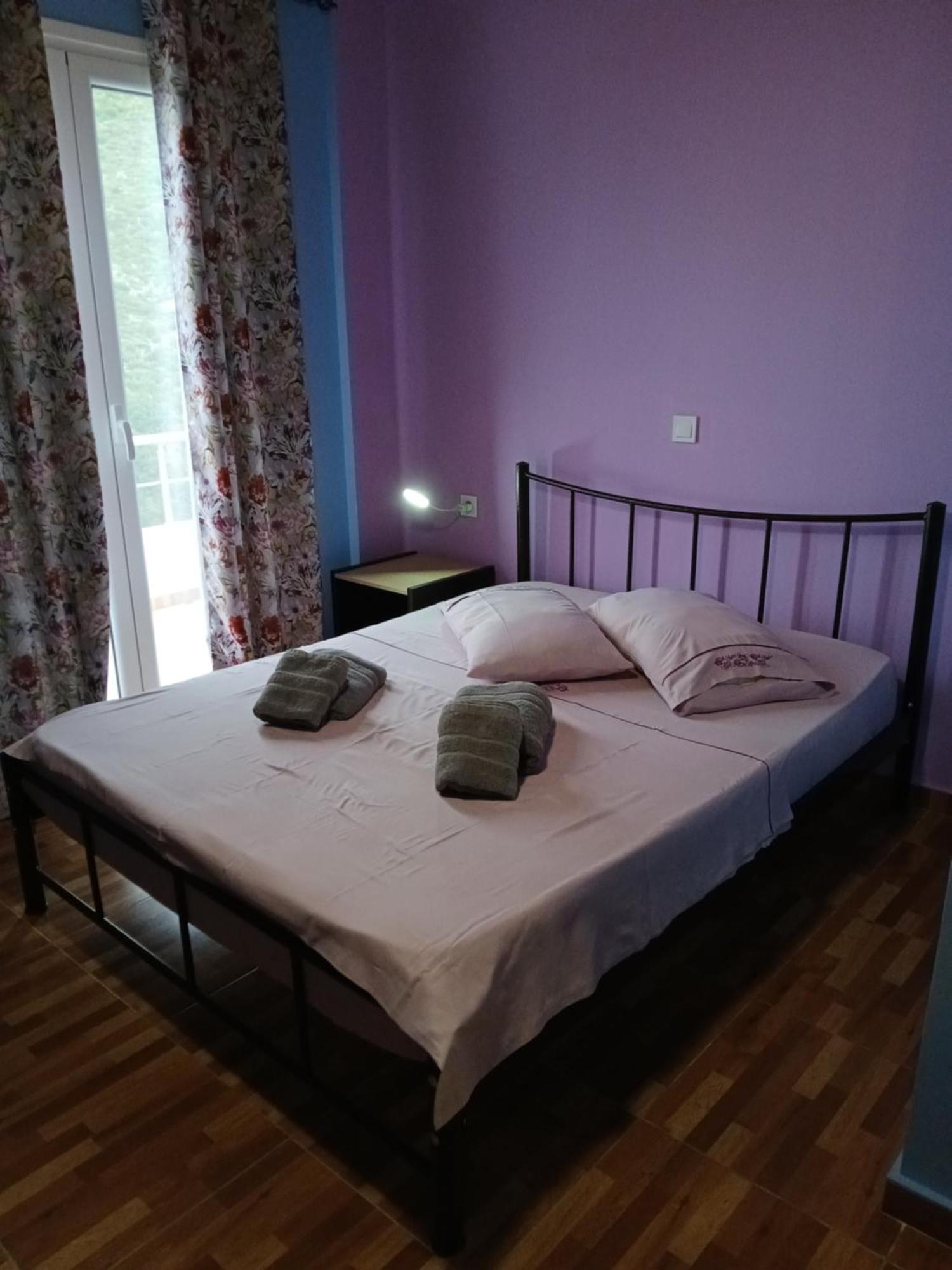 Tolis Rooms Himarë Exterior foto